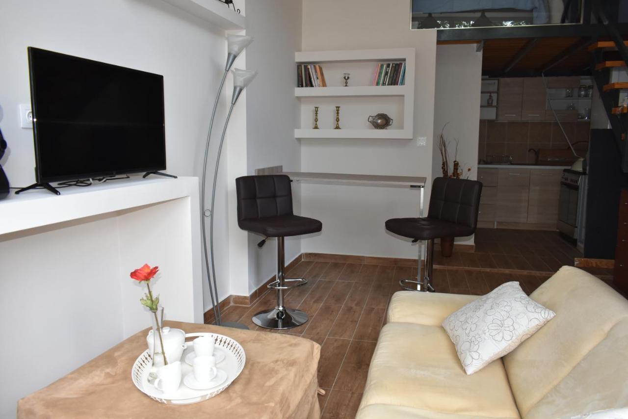 Your Vacation Home In The Center Of Kalamáta Buitenkant foto